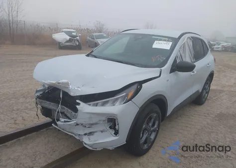 2025 Ford Escape St-Line из США, поврежденный, VIN 1FMCU9MN8SUA99220